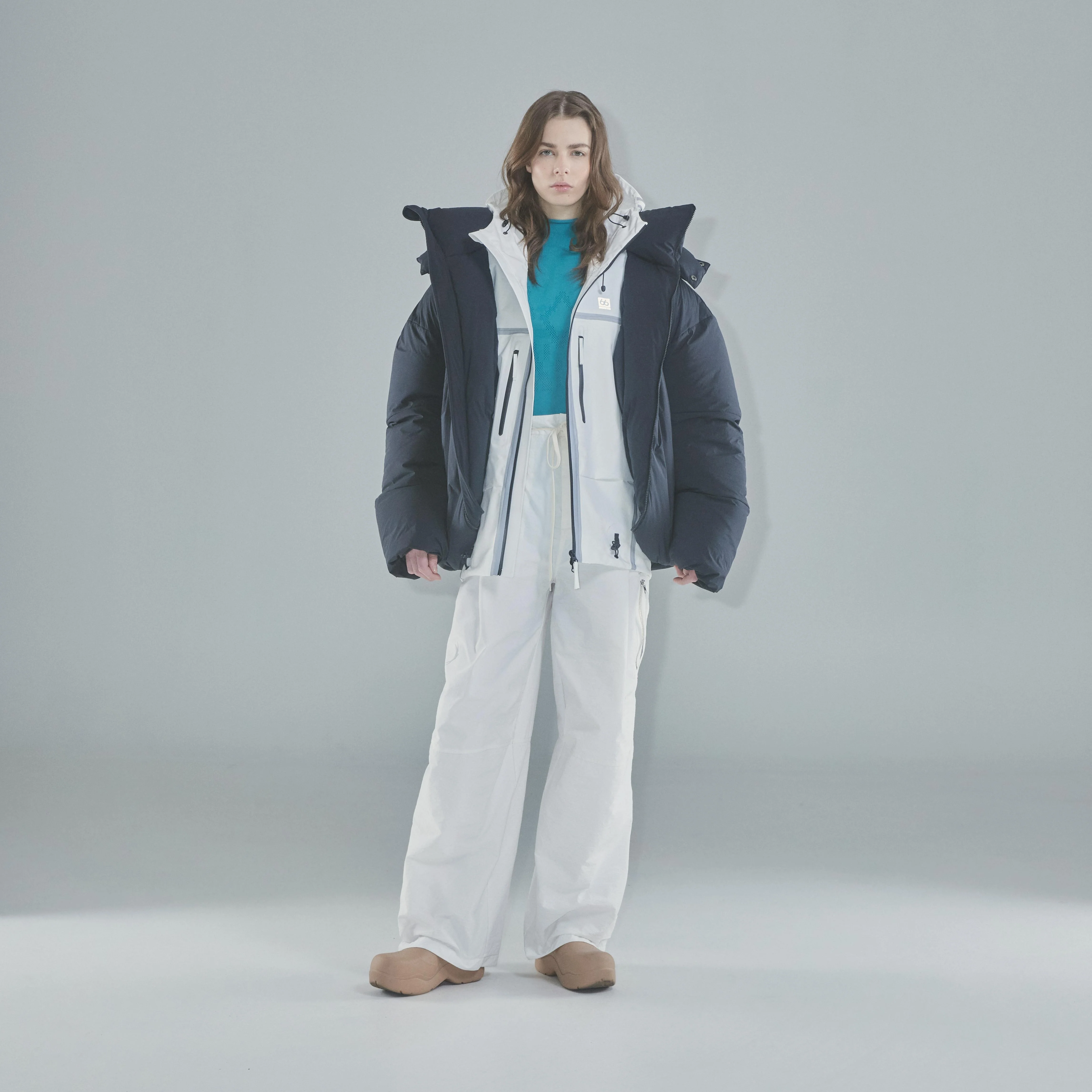 Ægisíða Down Jacket - Image 12