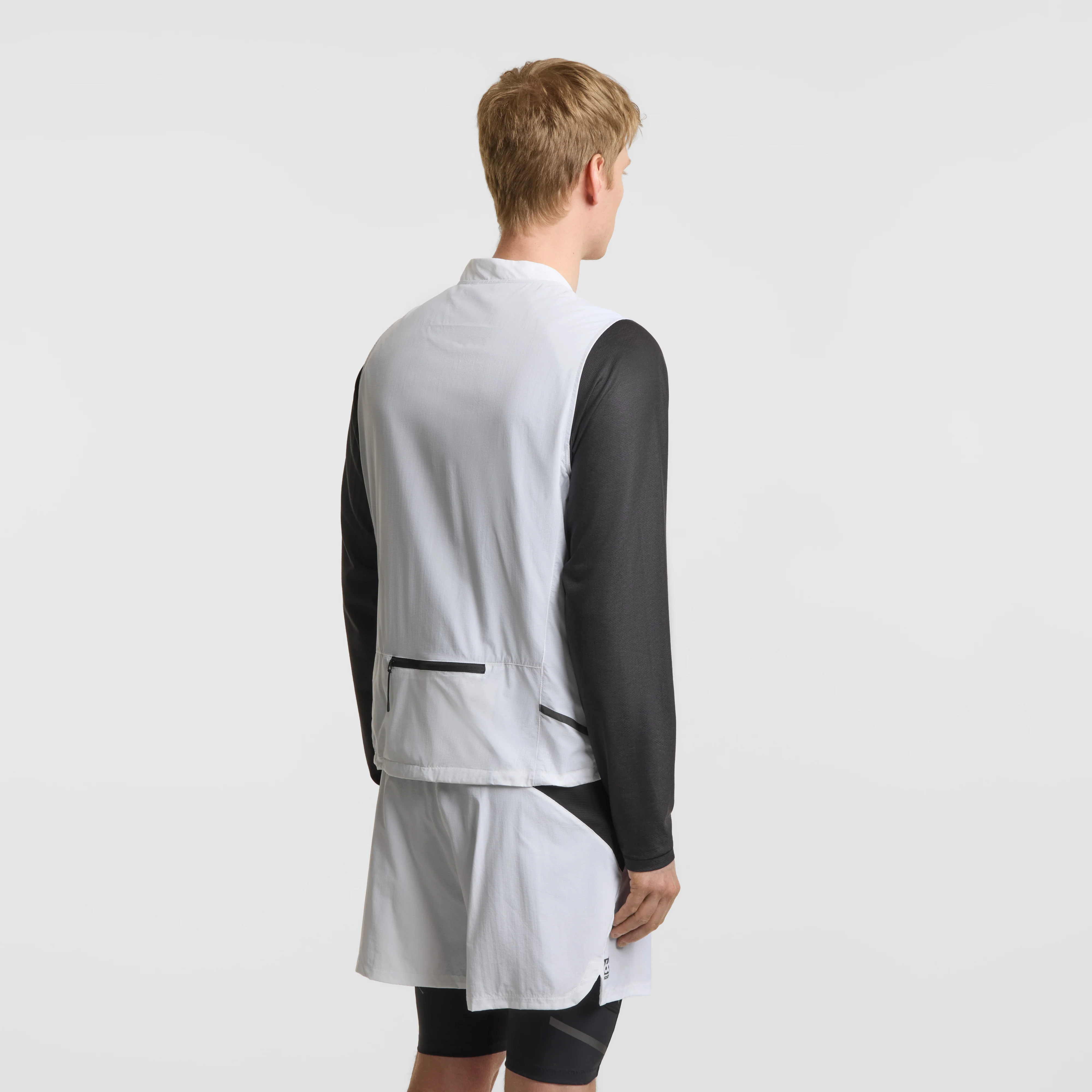 Men's Helgafell Vest - Image 4
