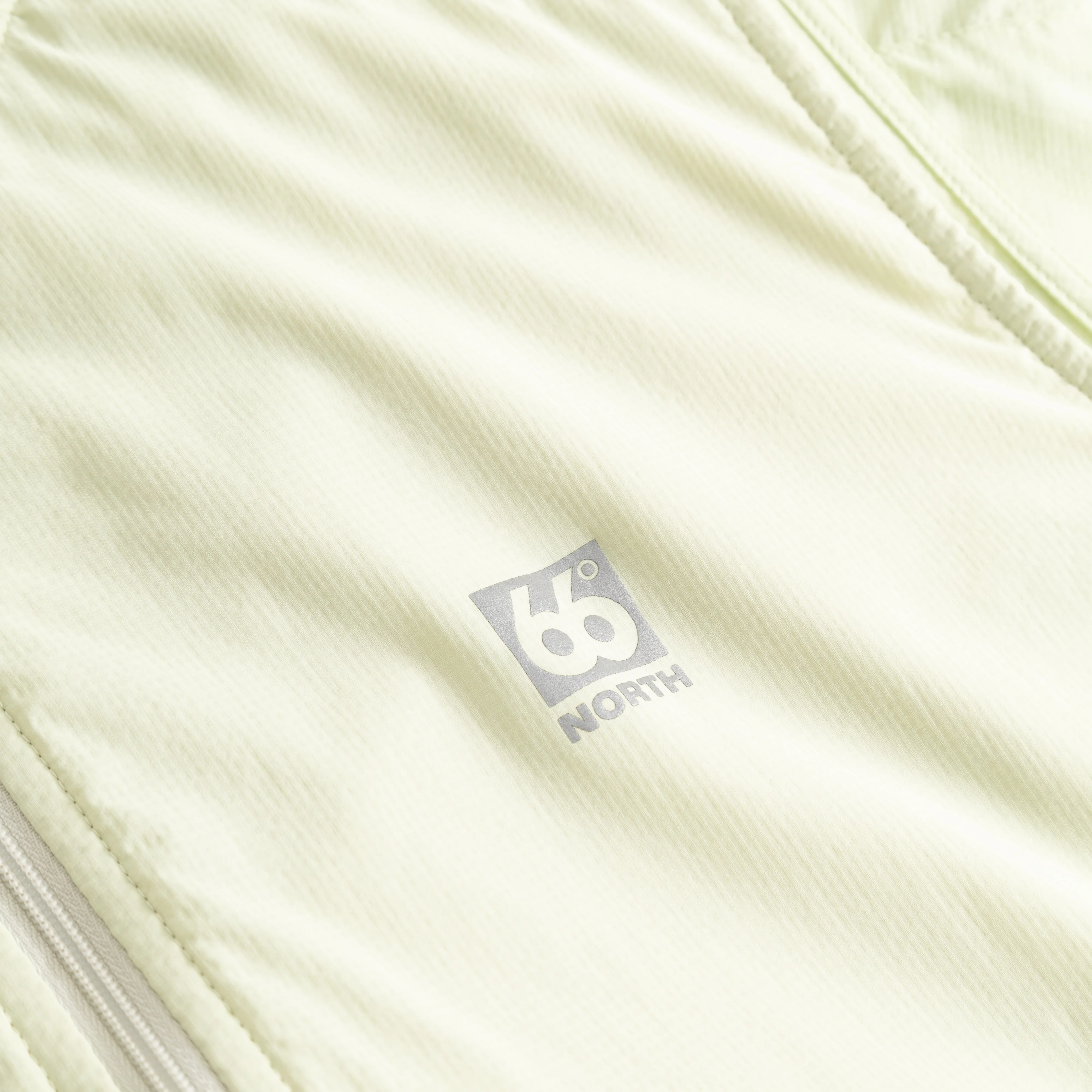 Men's Helgafell Vest - Image 8