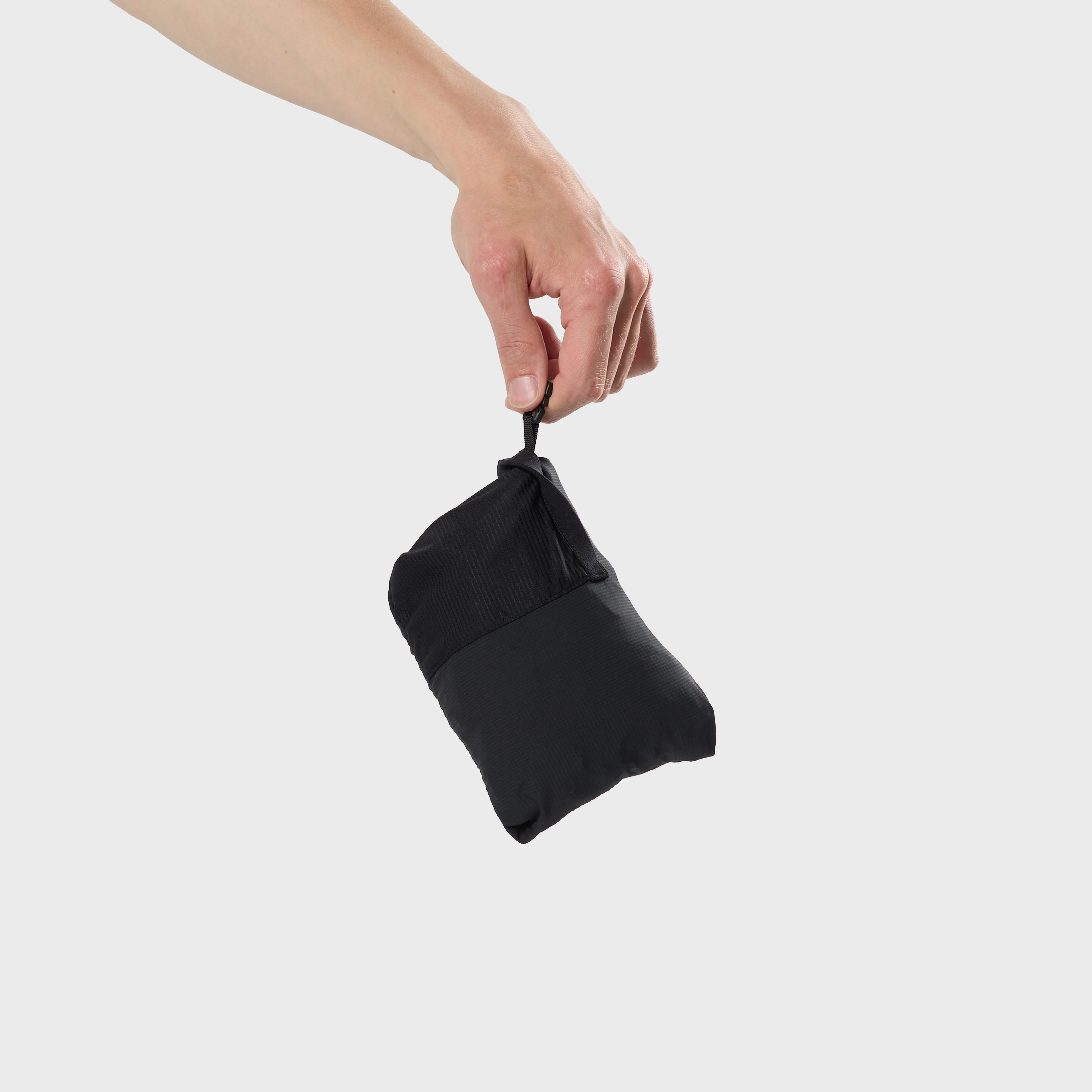 Men's Helgafell Vest - Image 4
