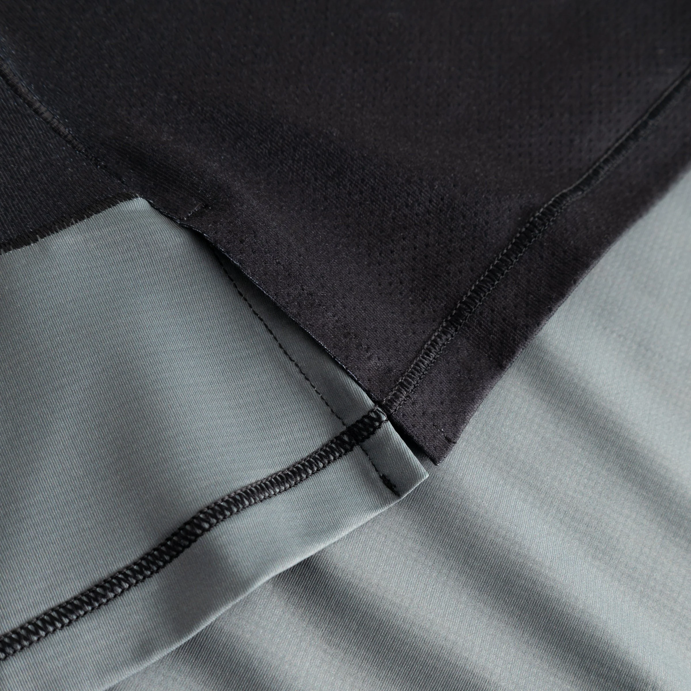 Women's Helgafell T- Shirt - Image 4