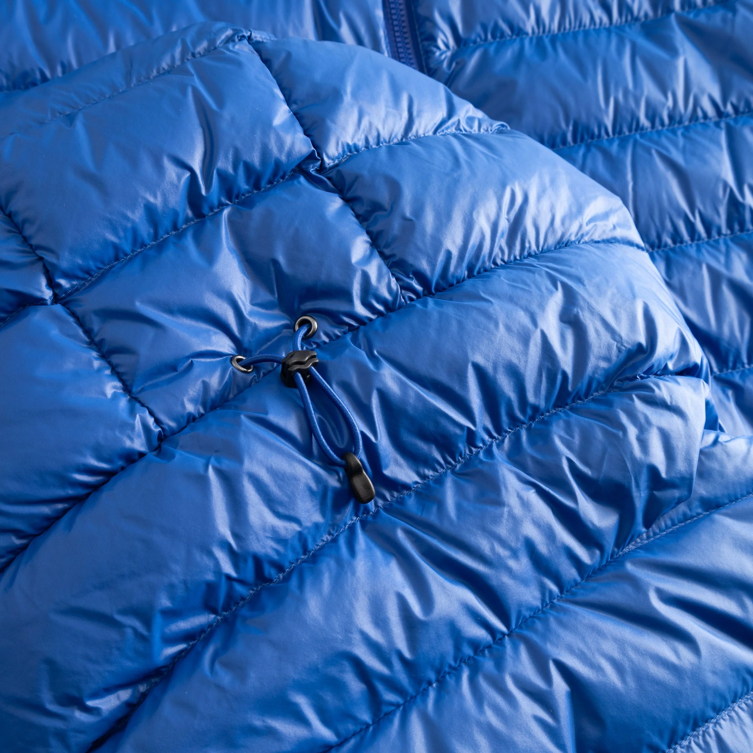 Men's Keilir Hooded Down Jacket - Image 6