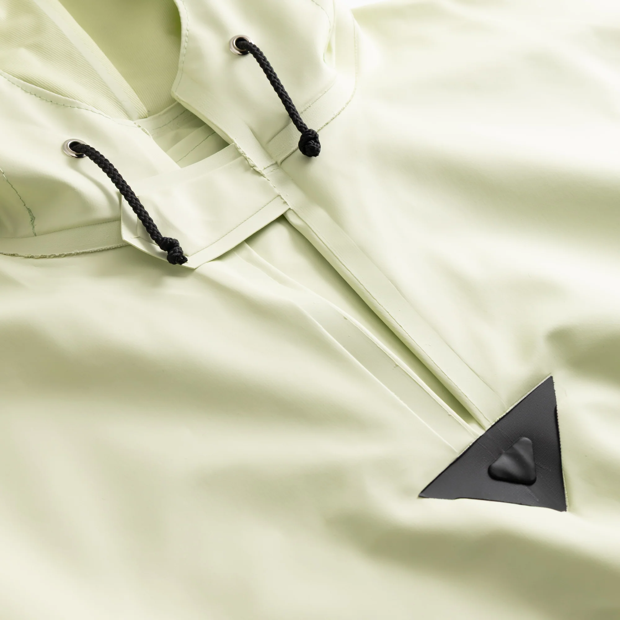 Sif Raincoat - Image 3