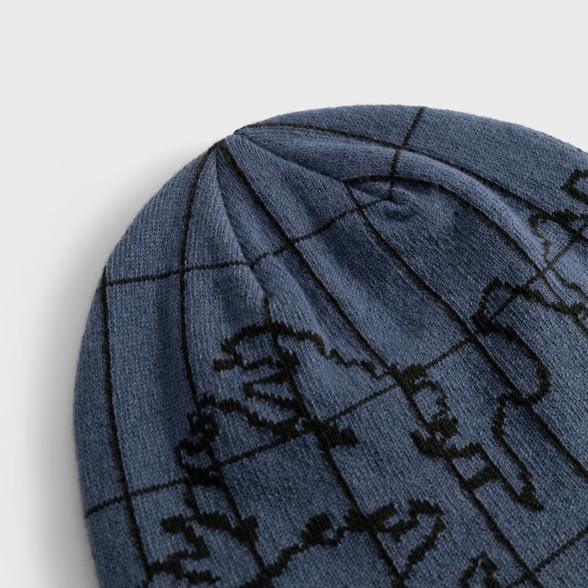 Suðureyri Beanie - Image 4