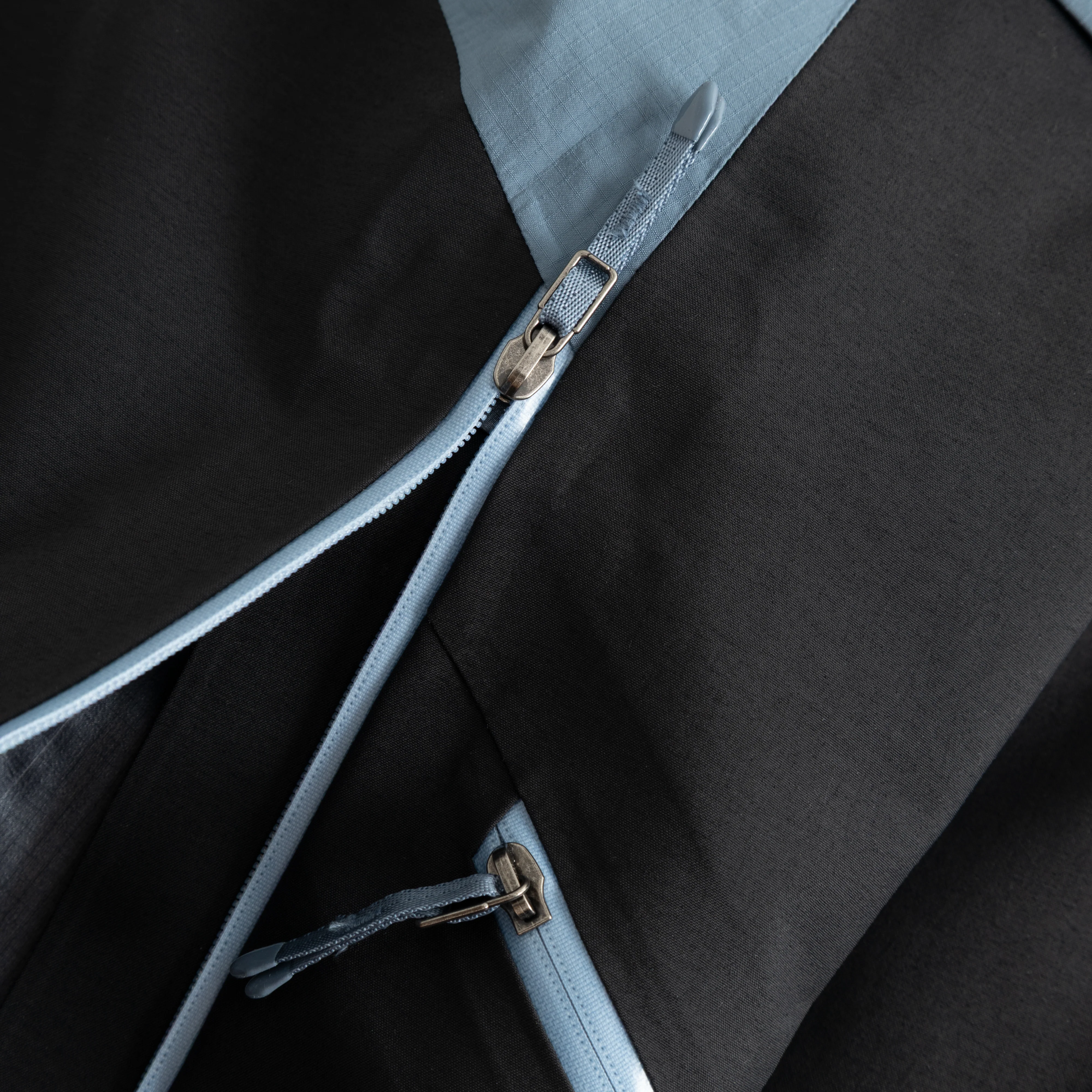 Tindur Gore-Tex Pro Pants - Image 5